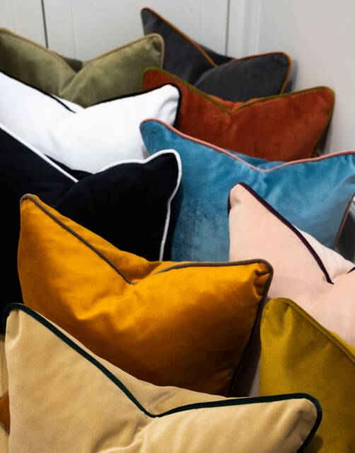 Luxury Velvet Pillow With Piping, Throw Cover Any Size, 30 Colors, Zipper Cushion Cover, Color Piping Options - image 1