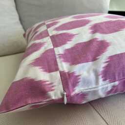 Silk Waterwave Taffeta Ikat Pink Cushion Cover 45 X 45cm - thumbnail 3