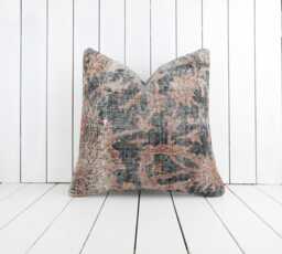 Turkish Kilim Pillow Cover - 20x20 Inch Vintage Anatolian Home Decor - thumbnail 1
