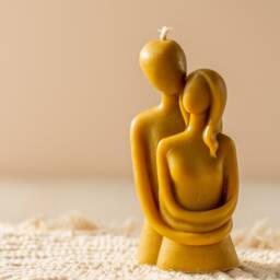 Couple Hugging Candle, Hug Body Family Candle Gift, Lovers Valentine's Day Gift - thumbnail 3