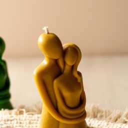 Couple Hugging Candle, Hug Body Family Candle Gift, Lovers Valentine's Day Gift - thumbnail 2