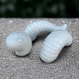 Concrete Earthworm Statue Whimsical Garden Creature Stone Worm Figurine Outdoor Decoration Worm Lover Gift Garden & Home Ornament