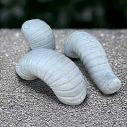 Concrete Earthworm Statue Whimsical Garden Creature Stone Worm Figurine Outdoor Decoration Worm Lover Gift Garden & Home Ornament - thumbnail 3