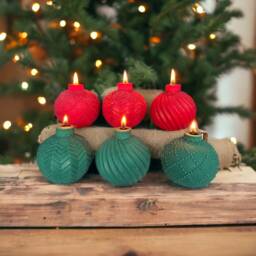 Large Christmas Ball Scented Candle, Christmas Ornaments, Festive Candle Gift, Winter Home Decor, Xmas Gift For Her, Stocking Filler, Red Green - thumbnail 3