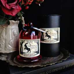 Black Phillip Goat Candle, Red Glass Cloche The Vvitch Horrir Film Gothic Wax Candle - thumbnail 3