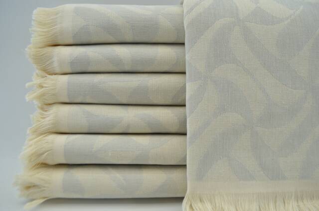 "Desing Towel, Bath Towel, Light Gray Aztec Towel, Turkish Towel, 40""x70" - image 1