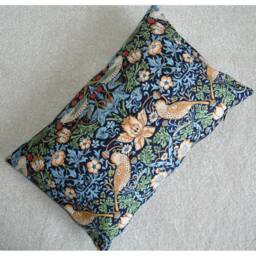 "10x16 Tempur Travel Pillow Cover With Zip Small 40x26cm William Morris The Strawberry Thief Oblong Cushion Sham Pillowcase 16""x10" - thumbnail 2
