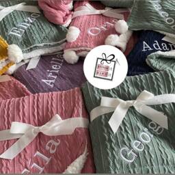Personalised New Arrival Baby Cable Knit Blanket Gift -English Arabic Name Embroidered Pom Pom/Sherpa Throw. Photography Shoot Prop Birth - thumbnail 2