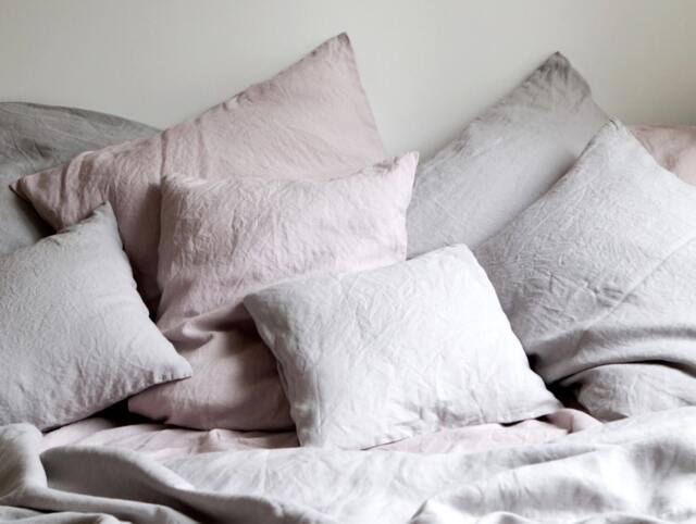 Linen Bedding Set, 5 Pcs - Queen Size, Light Gray & Dusty Pink Linen - image 1