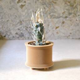 "Wood Japanese Planter ""Skirted" - thumbnail 2