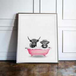 Highland Cow in Bathtub Print, Funny Bathroom Wall Art, Farmhouse Decor, Bath Colourful Poster - thumbnail 3