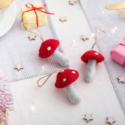 Woodland Toadstool Felt Baubles - Christmas Tree Decorations Red & Pink Unique Colourful Sustainable - thumbnail 3