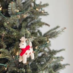 Felt Reindeer Christmas Ornament, Needle Felted Tree Hanging Decorations, Zipper Charm, Faire Trade Unique Gift - thumbnail 2