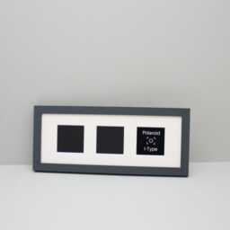 Polaroid I-Type - Wooden Multi Aperture Frame. Holds Three 76mmx76mm Sized Photos. 15x40cm. Small Photos Taken With I-Type Camera - thumbnail 4