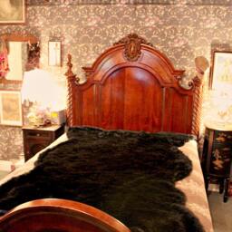 Faux Black Bear Skin Rug, Plush Fur Pelt, 5'x8' Cabin Decor - thumbnail 4
