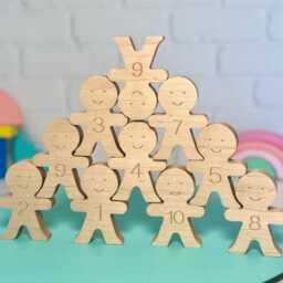 Wooden Stacking Friends Balancing Toy, Set Of 10 - thumbnail 3
