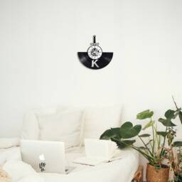Kaamelott Theme 33 Rpm Vinyl Record Clock - thumbnail 3