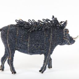 Warthog From The Wild At Art Limited Edition Collection. Handcrafted Bead-And-Wire African Animal Figurine - thumbnail 2
