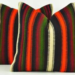 Set Of 2 Handwoven Wool Kilim Pillow Covers - thumbnail 2