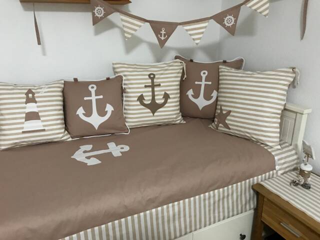 Country Style Maritime Patchwork Blanket Bedspread Baby Beige/White Ca.130x200cm - image 1