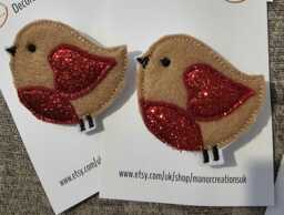 Glitter Robin Brooch, Embroidered Felt Bird Pin - thumbnail 1