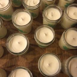 Green Tea & Lemongrass All Natural Soy Candle - thumbnail 2
