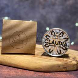 Claudia - Traitors Soy Wax Candle - thumbnail 3