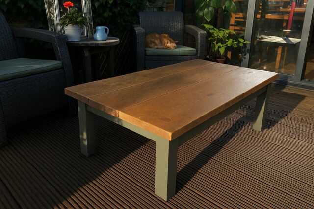 The Farmhouse Coffee Table/Garden Exterior Reclaimed Wooden With Coloured Legs - image 1