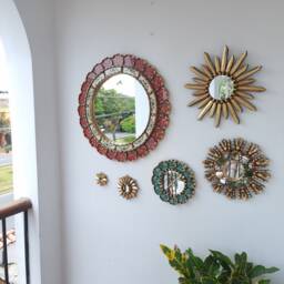 "Peruvian Mirrors ""Red Happiness" - thumbnail 3