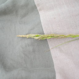 Color Block Beach Blanket Made Of Softened Linen - thumbnail 3