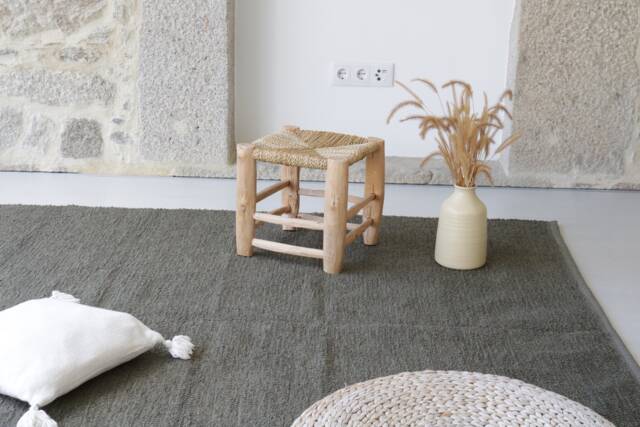 Large Carriage Green Rug 170x240cm, Dark Area Rug, Living Room Bedroom Scandinavian Gr??ner Teppich, Contemporary - image 1