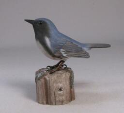 Black-Throated Blue Wrabler Wood Carving - thumbnail 2
