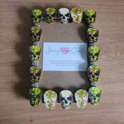 Colourful Skull Wooden Button Photo Frame 4 X 6 Inches - thumbnail 4