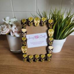 Colourful Skull Wooden Button Photo Frame 4 X 6 Inches - thumbnail 3