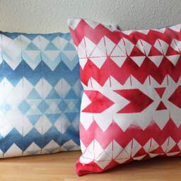 Cushion Cover, Red Water Color Motiv, Digital Printed, Cotton Canvas - thumbnail 2