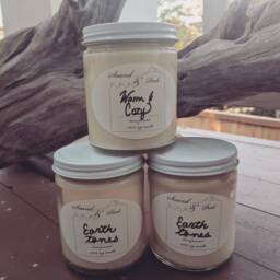 Hand Poured 100% Soy Wax Candles. Made With All Natural Essential Oil & Fragrance Oils. Cotton WickLong LastingClean Burn - thumbnail 3