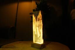 Fractured Mahogany Epoxy Resin Lamp Handmade Bedside Nightlight - thumbnail 1