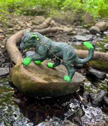 Emerald Jewelled Panther 3D Printed Figure 20cm X 9cm 8cm - thumbnail 1