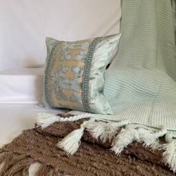Designers Guild Pillow Cover Mineral Green Linen, Cut Velvet, 18 - thumbnail 3