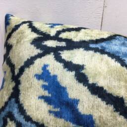 Handwoven Silk Ikat Pillow Cover 10x24, Turkish Home Decor - thumbnail 3