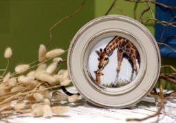 "Beige Round Picture Frame, Small Wooden Frame For Picture, Decorative Circle Photo Wall Hanging With Glass ""Budapest"
