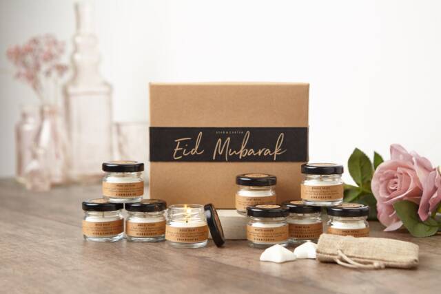Eid Mubarak Candle Gift Set, 9 Perfume Or Floral Scented Soy Wax Candles With 5 Melts, Ramadam Greetings, Arabic Well Wishes - image 1