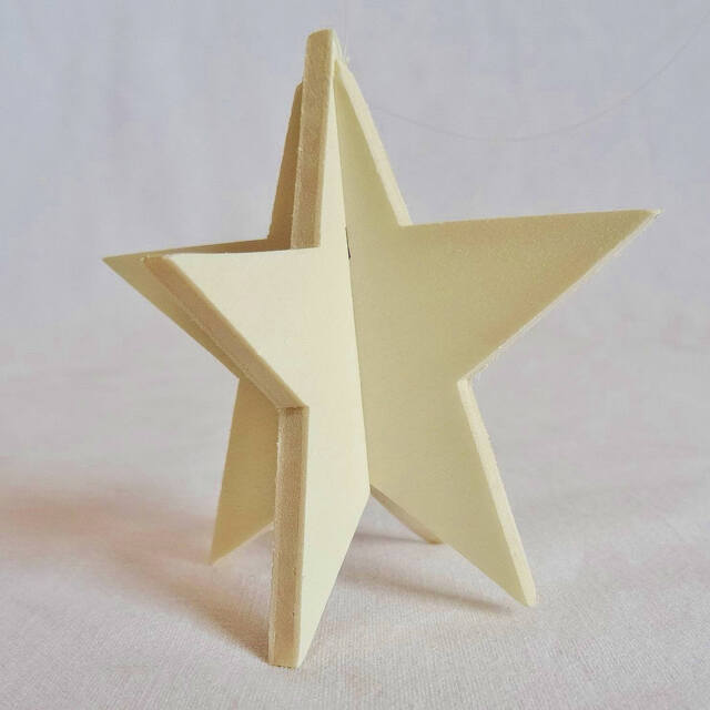 5 X 3D Christmas Stars, Natural Poplar Wood Tree Decoration, To Hang On The Or As A Table Decoration - image 1