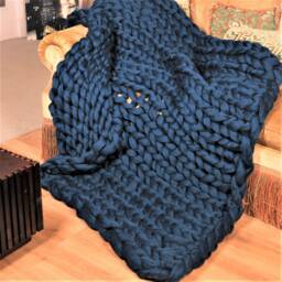 Chunky Knit Merino Wool Blanket, Super Throw - thumbnail 2