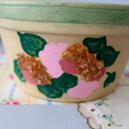 Handmade Terracotta Indoor Planter Floral Wooden Handle, Crushed Stone Detail - thumbnail 3