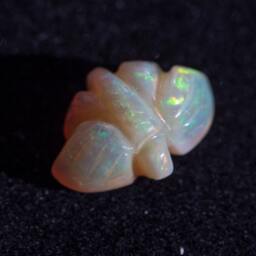 Incredible Butterfly Opal Carving - 4.1 Cts - thumbnail 2