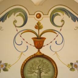 Grotesque Style Bed Headboard - thumbnail 3