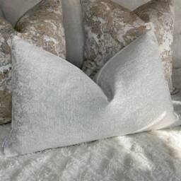 "White Pillow Cover, Diana Luxury Textured Rectangle Cushion Cover 12""x20" - thumbnail 3