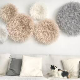 2 Juju Hats Wall Decor, Set Of Two Juju Home Feathers Wall White Hats, Decor - Juju - thumbnail 2