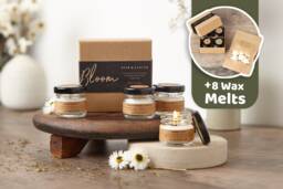 Floral Candle Gift Set, 4 Soy Wax Candles & 8 Melts. Personalised Gift, Birthday Wedding Favour, Thank You - thumbnail 1